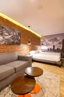 Hostal Boutique Black Cat Hotels in Independencia