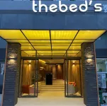 เดอะเบส 304 โรงแรมใน
