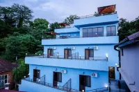 Hotel Balcony Hotels near David Agmashenebeli Square