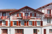 Hôtel Kemaris Hotels near Gare de Biarritz