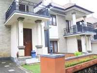 CLV Hotel & Villa Hotel dekat Tepi danau beratan
