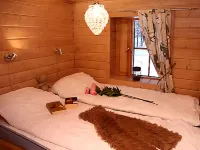 Metsäpirtti Hotels in Asikkala