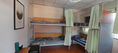 Ba Dinh le reveur Homestay Hotels near Ba Dinh Square