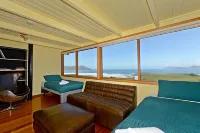 Cloudy Bay Villa Hotels near Bruny Island