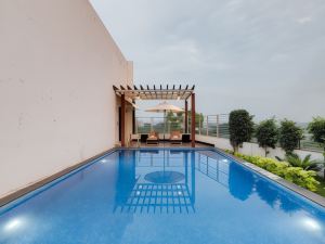 Lemon Tree Hotel Chandigarh