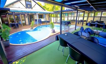 Mount Richmond Hotel