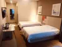 Home Huayi Hotel (Liaocheng Gaotang Yizhong) Hotels in Gaotang