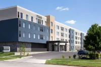 Staybridge Suites Beirut Các khách sạn gần Solidere