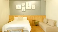 Cozy Blue Hostel