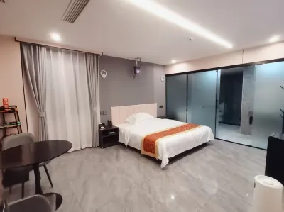 Longshan Benyi Hotel