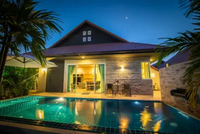 The Time Pool Villa 172/46