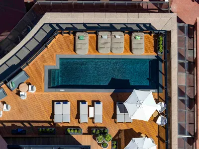 Pullman Cape Town City Centre Hotels near Long Street