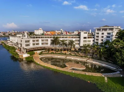 Khách sạn Hương Giang Resort & Spa Các khách sạn gần Liên hiệp các Hội Khoa học kỹ thuật tỉnh Thừa Thiên Huế