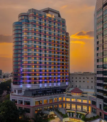 Melia Hanoi Hotels near Cau The Huc