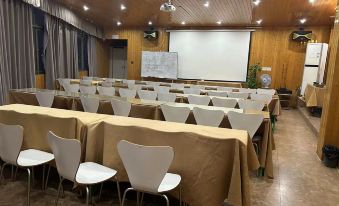 Dongguan Gaochun Sakura Hotel