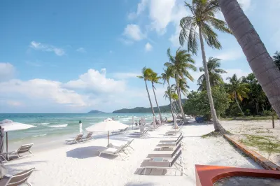 Hòa Bình Rạch Giá Resort Các khách sạn gần Bảo tàng Kiên Giang