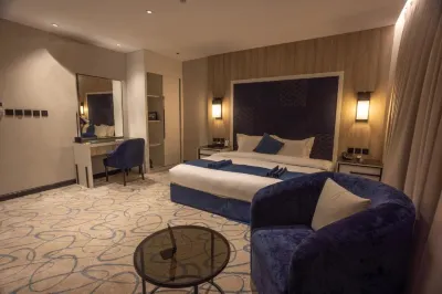 Skyline Hotel & Suite Hoteles cerca de Tabuk Castle