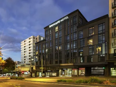 Mercure Auckland Queen Street Hotels near Mount Eden