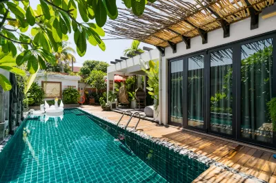 The Kembali Luxury Villa - Melaka 5 Bedroom Hotel di 