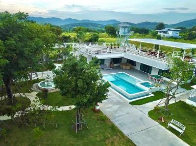 The Pano Hill PAK CHONG附近的飯店