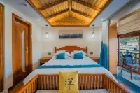 Guiyang Purple Sun Drunken Vale Handmade Scenic Homestay (North Gate Branch of Qingyan Ancient Town) Hotel dekat Gaopo Miao Village