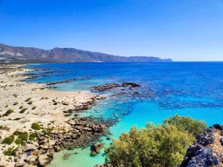 Elafonissi Beach in Crete: A Hidden Paradise 🏖️✨