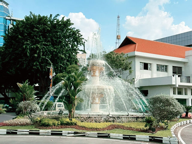 Afternoon Charm at Alun-Alun Surabaya & Sweet Delights at Zangrandi