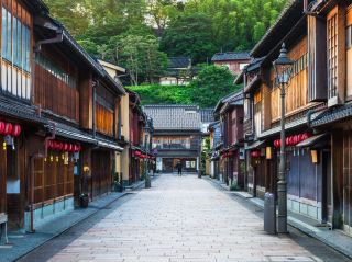 Higashi Chaya District