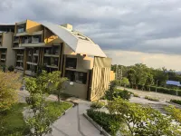 The Grand Chaiyapruek Nimman Hotel Hotels near Old City