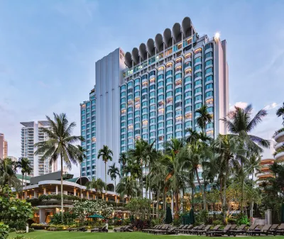 Shangri-La Singapore Hotels near Parklane Shopping Mall