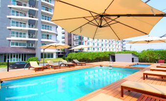 The Leisure Hotel