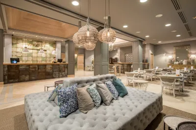 Vincci Lys Hotel Hotels near Valencia Station North