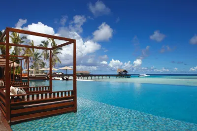 The Residence Maldives at Falhumaafushi Kooddoo 주변 호텔