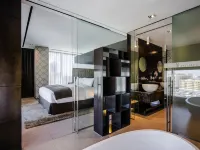 The Canvas Dubai - MGallery Hotel Collection Hotel in zona Agc