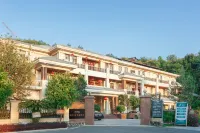 Nanshoufeng Yangshenggu Hotels near Yinna Mountain (Lingguang Temple)