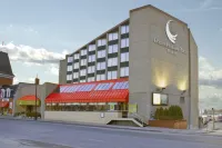 Confederation Place Hotel Hotel dekat Isabel Bader Centre for the Performing Arts