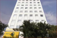 Lemon Tree Hotel Shimona Chennai Hotels near Chennai Trade Centre - Nandambakkam
