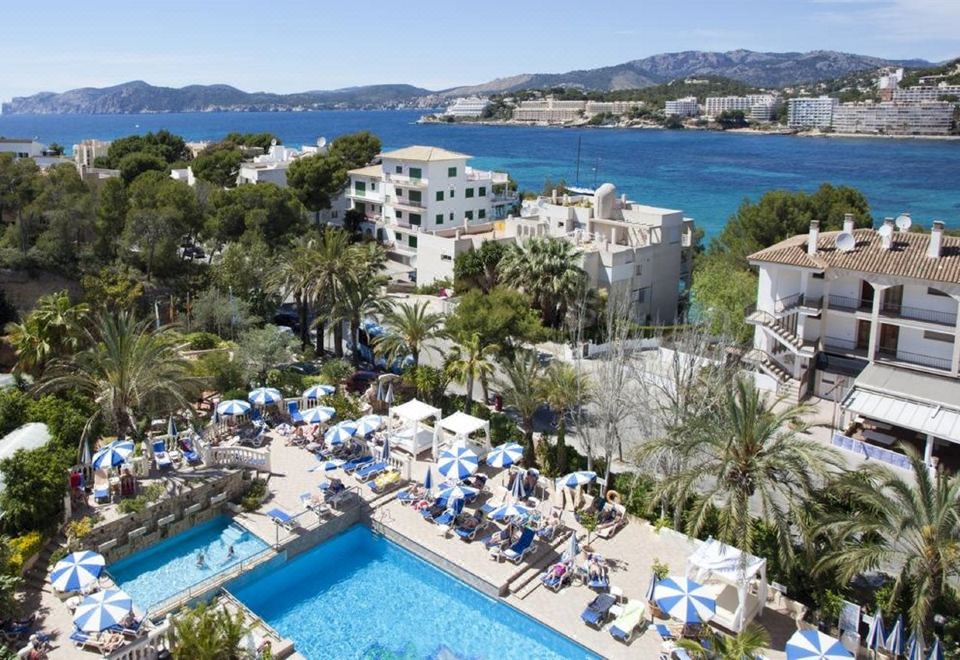 hotel overview picture