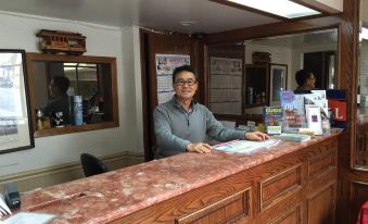 Pacific Heights Inn