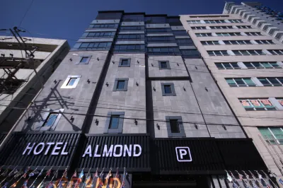 Almond Hotel Busan Station Hotel berhampiran Dongsamdong Shell Midden Museum