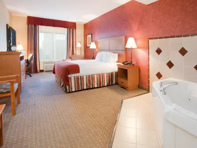 Holiday Inn Express & Suites Loveland Hotels in Loveland