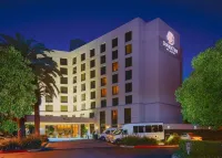 DoubleTree by Hilton Irvine Spectrum Hotels near City of Irvine